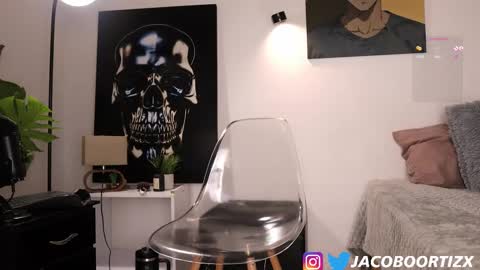 Snapshot of jaycobortiz_ chatting on 10/23/25, 10:58 Jacobo online show from 10/23/25, 10:58