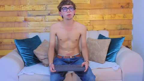 JONATHAN online show from 04/27/26, 08:18