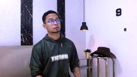 Jayden Morris online show from 11/19/25, 11:32