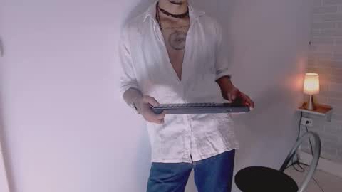 Snapshot of jayden_morris chatting on 03/08/26, 02:04 Jayden Morris online show from 03/08/26, 02:04