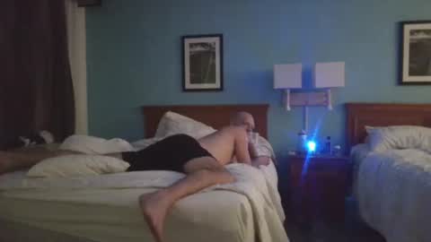 Snapshot of jayjay111989 chatting on 04/13/26, 12:49 HUngBtmFl online show from 04/13/26, 12:49