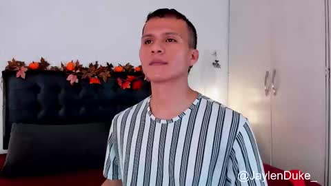 Snapshot of jaylen_and_duke chatting on 10/22/25, 11:10 Jaylen and duke online show from 10/22/25, 11:10