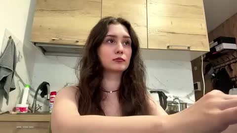 Snapshot of jaynesinton chatting on 08/06/26, 11:12 Alice online show from 08/06/26, 11:12