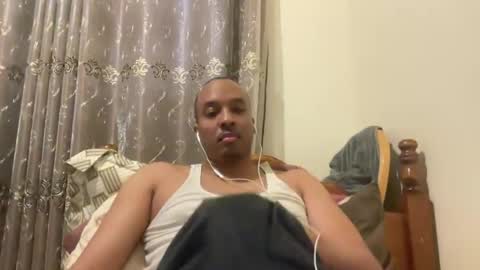 Snapshot of jaysmooth9870 chatting on 08/05/26, 04:54 jaysmooth9870 online show from 08/05/26, 04:54