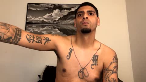 Snapshot of jaysofly89 chatting on 02/04/25, 02:21 Jayfly online show from 02/04/25, 02:21