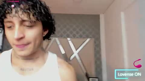 Snapshot of jaytaylorr chatting on 06/25/26, 07:51 Jay Taylor online show from 06/25/26, 07:51