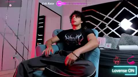 Snapshot of jaytaylorr chatting on 07/16/26, 11:49 Jay Taylor online show from 07/16/26, 11:49