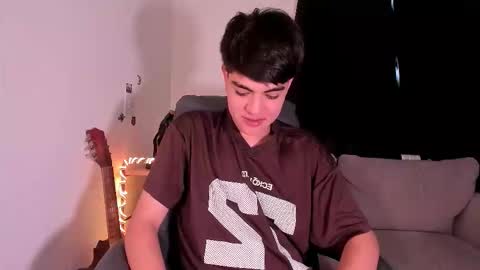 Snapshot of jaythomax chatting on 09/09/25, 08:41 jaythomax online show from 09/09/25, 08:41