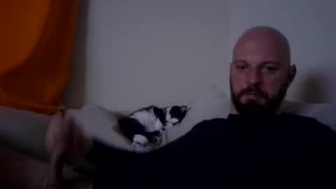 Snapshot of jayw82730 chatting on 11/10/25, 02:32 Jay online show from 11/10/25, 02:32