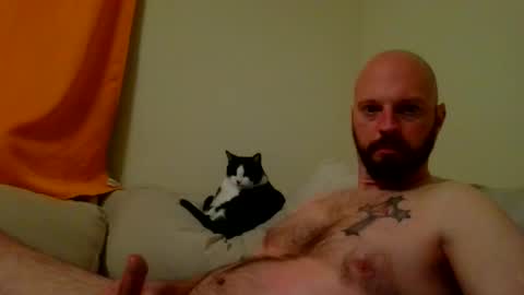 Snapshot of jayw82730 chatting on 11/11/25, 01:05 Jay online show from 11/11/25, 01:05