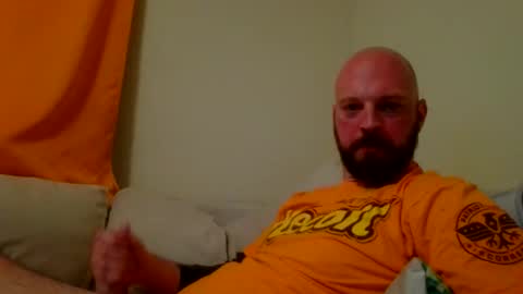 Snapshot of jayw82730 chatting on 11/30/25, 02:15 Jay online show from 11/30/25, 02:15