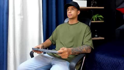 jaze_bradley online show from 11/20/25, 11:32