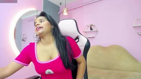 Snapshot of jazmin_ebony chatting on 10/13/25, 10:59 jazmin online show from 10/13/25, 10:59