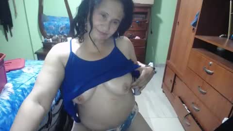 jazmim online show from 02/03/25, 01:30