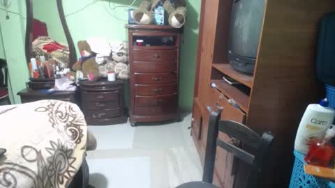 jazmim online show from 10/20/25, 12:38