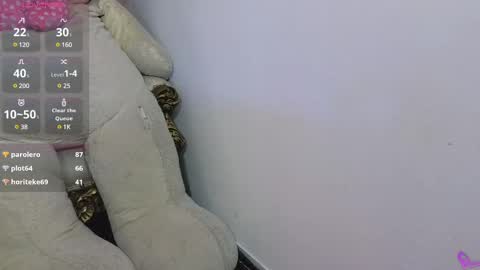 Jazmin  online show from 02/09/25, 10:21