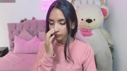 Jazmin  online show from 03/11/25, 07:14