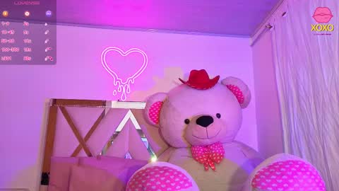 Jazmin  online show from 09/27/25, 11:48