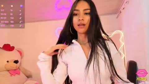 Jazmin  online show from 10/06/25, 11:40