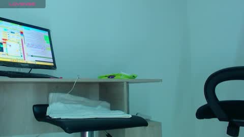 jazmin online show from 01/11/25, 03:34