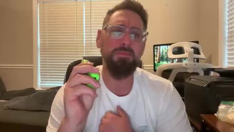 jazmine_jr_cruz online show from 05/07/26, 01:27
