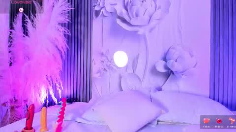 Snapshot of jazminrusso_ chatting on 02/07/26, 05:44 Jazminrusso online show from 02/07/26, 05:44