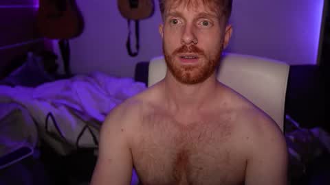 Snapshot of jb_cams chatting on 03/25/26, 08:15 jb_cams online show from 03/25/26, 08:15