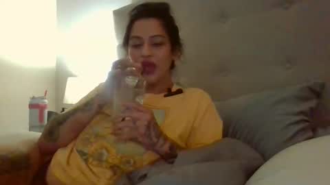 jbayxo619 online show from 11/24/25, 12:16