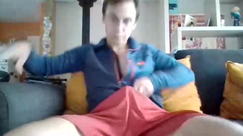 Snapshot of jbcascadess chatting on 11/07/25, 03:56 jbcascadess online show from 11/07/25, 03:56