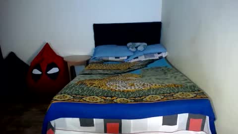 Snapshot of jboy_s chatting on 09/13/25, 03:28 jboy_s online show from 09/13/25, 03:28