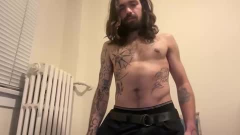 Snapshot of jbr12787 chatting on 01/13/26, 05:13 jbr12787 online show from 01/13/26, 05:13