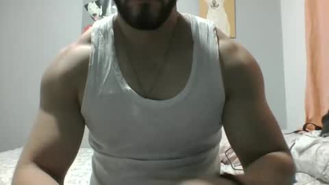 Snapshot of jbrand20 chatting on 11/01/25, 05:09 J Brand online show from 11/01/25, 05:09