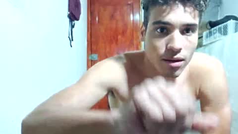 Lin online show from 09/17/25, 03:08