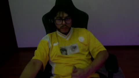 Snapshot of jbx6x9 chatting on 05/11/26, 08:20 NiceD online show from 05/11/26, 08:20