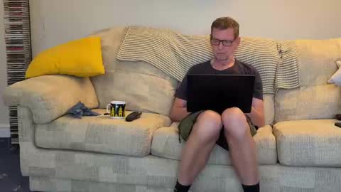 Snapshot of jcar57 chatting on 02/13/25, 02:31 Jon online show from 02/13/25, 02:31