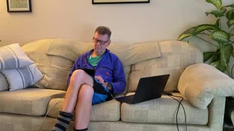 Snapshot of jcar57 chatting on 01/12/26, 04:01 Jon online show from 01/12/26, 04:01