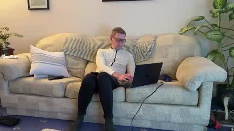 Snapshot of jcar57 chatting on 02/03/26, 02:33 Jon online show from 02/03/26, 02:33