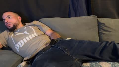 Snapshot of jcmax305 chatting on 02/20/26, 08:05 JcMax305 online show from 02/20/26, 08:05