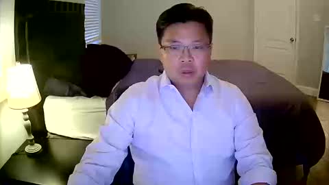 Snapshot of jcmelbow323 chatting on 10/18/25, 11:16 jcmelbow323 online show from 10/18/25, 11:16