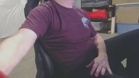 Snapshot of jcor13 chatting on 10/18/25, 12:35 Jim online show from 10/18/25, 12:35