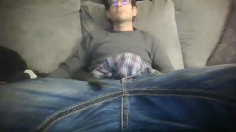 Snapshot of jd19852 chatting on 01/16/26, 04:05 jd19852 online show from 01/16/26, 04:05