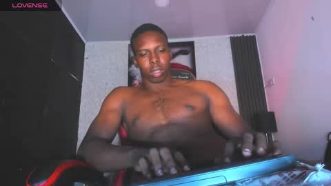 Snapshot of jd_thebaby chatting on 01/21/25, 03:21 jd thebaby online show from 01/21/25, 03:21