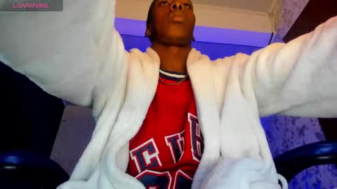 Snapshot of jd_thebaby chatting on 02/27/25, 12:45 jd thebaby online show from 02/27/25, 12:45