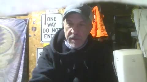 Snapshot of jdgiddy69 chatting on 02/11/26, 12:37 jdgiddy69 online show from 02/11/26, 12:37