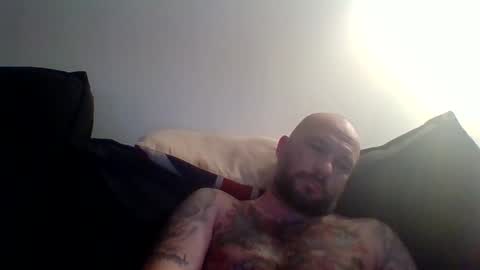 Snapshot of jdhduk chatting on 05/15/26, 01:56 JHD online show from 05/15/26, 01:56