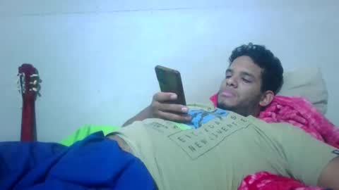 Snapshot of jdrake27 chatting on 11/20/25, 04:01 jdrake27 online show from 11/20/25, 04:01