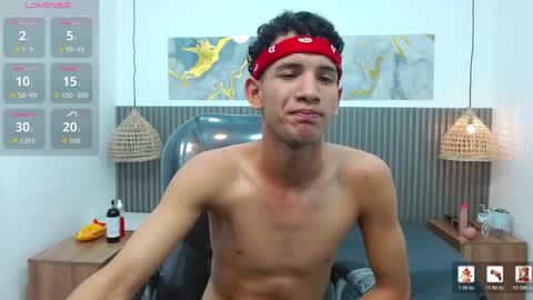 jdwhite18 online show from 03/15/26, 04:40