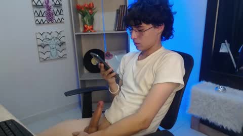 jeam_hot online show from 01/21/25, 10:30