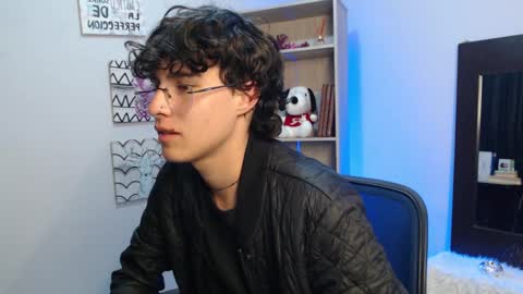 jeam_hot online show from 01/30/25, 09:14