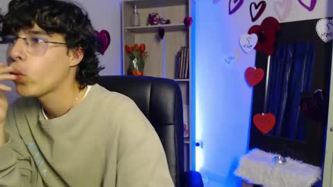 jeam_hot online show from 02/22/25, 09:48